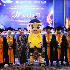 Read more about the article Sidang Senat Terbuka Universitas Bima Internasional MFH Wisuda II Program D3 dan Sarjana Terapan Tahun Akademik 2025/2026
